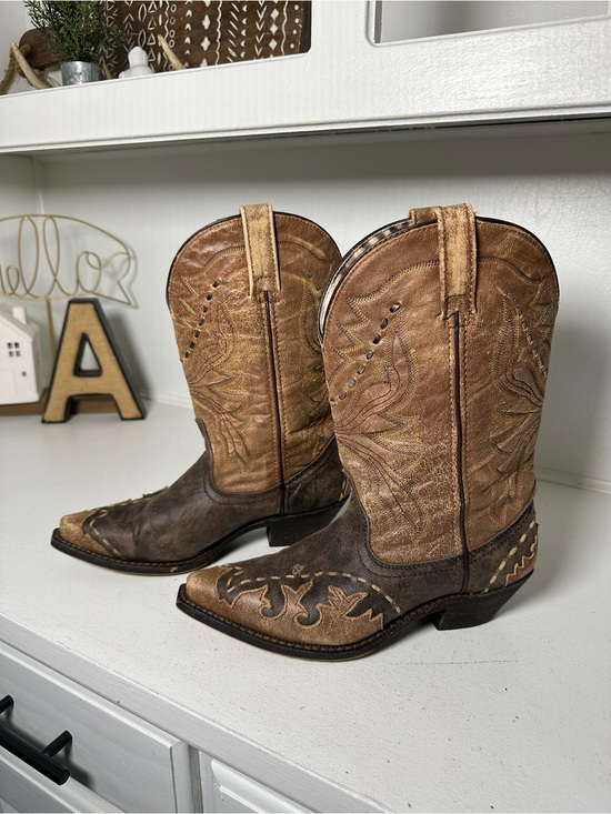 Laredo Shoes - Laredo Cowboy Boots Womens 8M Brown Tan Leather Western Boots Distressed Cowgirl